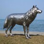 Casa Padrino Luxus Deko Skulptur Wolf Silber 142 cm - Lebensgro�e Edelstahl Skulptur - Garten Deko Figur - Garten Metall Skulpturen