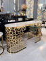 Casa Padrino Luxus Konsole Wei� / Gold 140 x 40 x H. 80 cm - Konsolentisch mit Kunstmarmor Tischplatte - Wohnzimmer M�bel - Luxus M�bel - Luxus Einrichtung