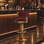 Casa Padrino Luxus Barstuhl Bordeauxrot / Messing H. 96 cm - Bar M�bel - Hotel M�bel - Luxus M�bel