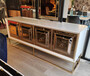 Casa Padrino Luxus Sideboard mit 4 verspiegelten T�ren Wei� / Gold 208 x 49 x H. 88 cm - Luxus Wohnzimmer M�bel