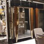 Casa Padrino Luxus Vitrine mit 2 Glast�ren Braun / Gold 130 x H. 200 cm - Luxus M�bel