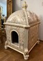 Pomp��s by Casa Padrino Barock Katzenhaus Silber / Creme - designed by Harald Gl��ckler
