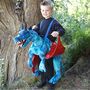 Drachen Kost�m reitender Drache Blau Tragmich Flugdrache f�r Kinder