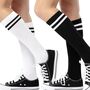 Wei�e Kniestr�mpfe in College-Optik Retro Sportsocken f�r Damen