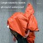 Regenponcho mit Kapuze