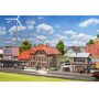 Faller Bausatz H0 190035 Aktions Set Bahnhof Passendorf mit Figuren u. Bahnsteig