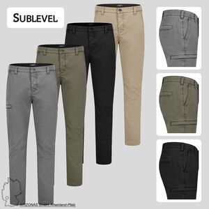 Feine Chino Hose mit Cargotasche