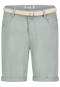 Feine Bermuda Shorts mit Flechtg�rtel