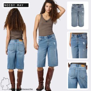 Modische Jeansshorts mit zerrissenen Details in Kniel�nge