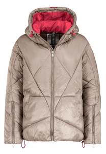 Steppjacke mit Kapuze und Reiverschluss fr khles Wetter