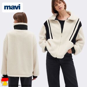 Teddyjacke mit Kontraststreifen Warm und Weich