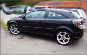 Seitenleisten-Satz f�r Opel Astra H Steilheck 3-T�rer  2005-2011