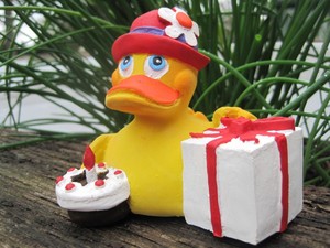 Lanco Quietscheentchen - Happy Birthday Duck