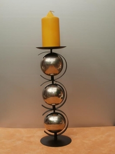 Kerzenstnder Kugel aus Metall, 34 cm hoch
