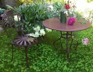 Casa Padrino Jugendstil Gartenmbel Set - verschiedene Farben - Hangefertigter Gartentisch & Gartenstuhl