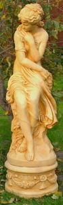 Casa Padrino Jugendstil Skulptur / Statue  45 x H. 160 cm - Gartendeko Figur mit Sockel 