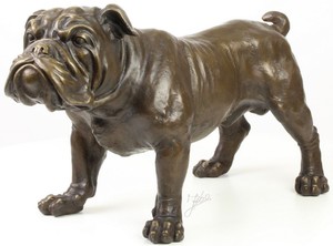 Casa Padrino Luxus Bronzefigur Englische Bulldogge Bronze 54,5 x 24,1 x H. 31 cm - Dekofigur