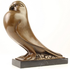 Casa Padrino Luxus Bronzefigur Taube mit Marmorsockel Bronze / Schwarz 31,3 x 9,5 x H. 29,2 cm - Dekofigur