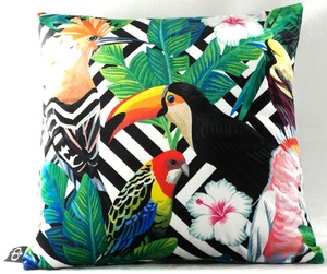 Casa Padrino Luxus Kissen Miami Parrots & Flowers Schwarz / Wei� / Mehrfarbig 45 x 45 cm - Feinster Samtstoff - Wohnzimmer Deko Zierkissen