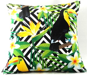 Casa Padrino Luxus Kissen California Parrots & Flowers Mehrfarbig 45 x 45 cm - Edles Deko Kissen aus feinstem Samtstoff 