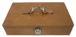 Casa Padrino Luxus Leder Uhrenbox Braun / Silber 25 x 20 x H. 10 cm - Luxus Accessoires