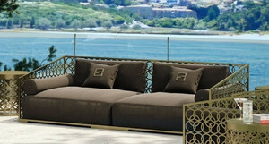 Casa Padrino Luxus 3er Sofa Braun / Gold 325 x 109 cm - Handgefertigtes Sofa mit Kissen - Wohnzimmer Sofa - Garten Sofa - Terrassen Sofa - Hotel M�bel - Luxus Qualit�t