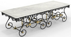 Casa Padrino Jugendstil Gartentisch Wei� / Schwarz / Messing 270 x 100 x H. 75 cm - Nostalgischer Schmiedeeisen Garten & Terrassen Tisch mit Marmorplatte - Jugendstil Garten & Terrassen M�bel