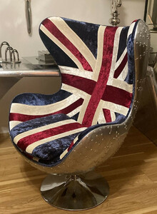 Casa Padrino Designer Aluminium Drehsessel Silber / UK Design - Wohnzimmer Sessel in Ei Form mit England Flagge - Flugzeug Mbel - Flieger Mbel - Aluminium Mbel - Luxus Mbel Union Jack