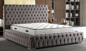 Casa Padrino Luxus Chesterfield Doppelbett Grau / Silber - Verschiedene Gr��en - Massivholz Bett mit Kopfteil und Matratze - Schlafzimmer M�bel - Hotel M�bel - Luxus M�bel - Chesterfield M�bel