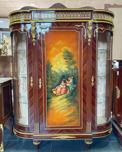 Casa Padrino Barock Vitrine Braun / Mehrfarbig / Gold - Handgefertigter Massivholz Antik Stil Vitrinenschrank mit 3 Tren - Antik Stil Mbel - Barock Mbel - Wohnzimmer Mbel im Barockstil