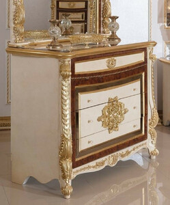 Casa Padrino Luxus Barock Kommode Wei� / Beige / Braun / Gold - Handgefertigte Barockstil Kommode mit 4 Schubladen - Luxus Schlafzimmer M�bel im Barockstil - Barock Schlafzimmer M�bel