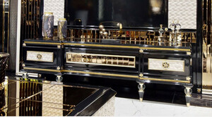 Casa Padrino Luxus Art Deco TV Schrank Schwarz / Wei / Gold - Massivholz Sideboard mit 3 Schubladen - Art Deco Wohnzimmer Mbel - Luxus Wohnzimmer Mbel - Luxus Art Deco Einrichtung