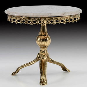 Casa Padrino Luxus Barock Beistelltisch Gold / Wei - Ovaler Bronze Tisch mit Marmorplatte - Luxus Mbel im Barockstil - Barockstil Wohnzimmer Mbel - Barock Mbel - Edel & Prunkvoll