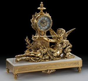 Casa Padrino Luxus Barock Tischuhr Gold / Wei 48 x H. 47 cm - Handgefertigte Bronze Uhr im Barockstil - Barock Schreibtischuhr - Barock Schreibtisch Deko - Barock Deko Accessoires
