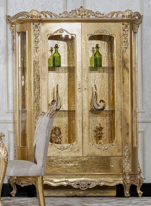 Casa Padrino Luxus Barock Vitrine Gold - Handgefertigter Massivholz Vitrinenschrank mit 2 Glastren und Schublade - Luxus Mbel im Barockstil - Barock Mbel - Edel & Prunkvoll