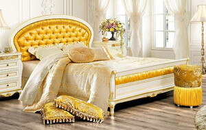 Casa Padrino Luxus Barock Doppelbett mit Glitzersteinen Gold / Wei - Prunkvolles Massivholz Bett - Luxus Schlafzimmer Mbel im Barockstil - Barock Schlafzimmer Mbel - Edel & Prunkvoll