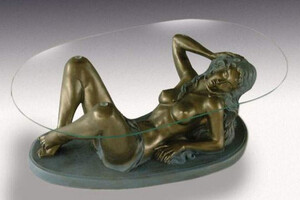 Casa Padrino Jugendstil Couchtisch Frau Antik Messing / Grau H. 45 cm - Eleganter Wohnzimmertisch mit ovaler Glasplatte - Barock & Jugendstil M�bel