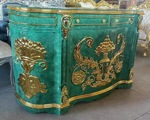 Casa Padrino Barock Sideboard Malachitgr�n / Gold - Handgefertigter Barockstil Massivholz Schrank mit 2 T�ren und 2 Schubladen - Wohnzimmer M�bel im Barockstil - Barock M�bel - Edel & Prunkvoll