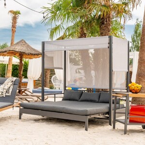 Casa Padrino Luxus Sonnenliege / Gartenliege mit Baldachin Grau H. 196 cm - Strand & Garten M�bel