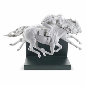 Casa Padrino Luxus Deko Porzellan Skulptur Pferderennen 44 cm - Handgefertigt