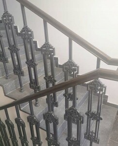 Casa Padrino Gusseisen Gel�nderstab Schwarz 16 x H. 115 cm - Prunkvoller Zierstab mit Ranken Ornament - Balkon & Treppen Gel�nder