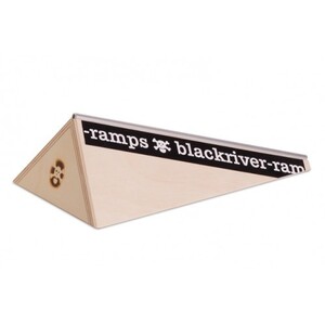 Black River Ramps Polebank Fingerboard Ramp