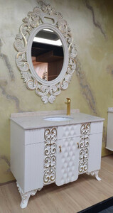 Casa Padrino Barock Badezimmer Set Wei / Gold - 1 Waschtisch mit Marmorplatte und Keramik Waschbecken & 1 Wandspiegel - Prunkvolle Barock Badezimmer Mbel