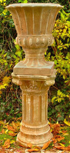 Casa Padrino Barock Blumentopf mit Sule Beige  47 x H. 121 cm - Prunkvoller Pflanzentopf mit Barockstil Sule - Barock Gartendeko Accessoires