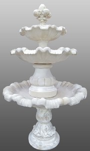 Casa Padrino Barock Gartenbrunnen mit Lilie Wei�  130 x H. 209 cm - Prunkvoller Springbrunnen im Barockstil 