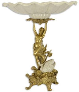 Casa Padrino Barock Porzellan Obstschale mit dekorativer Bronzefigur Creme / Gold  44,6 x H. 53 cm - Barock Deko Accessoires