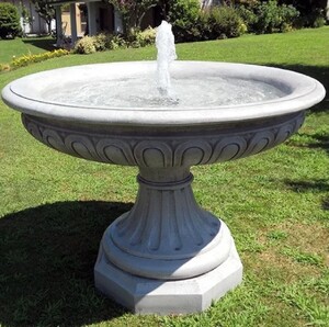 Casa Padrino Barock Springbrunnen Grau  150 x H. 115 cm - Runder Gartenbrunnen - Made in Italy