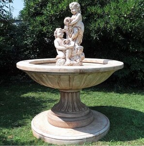 Casa Padrino Barock Springbrunnen Beige  130 x H. 160 cm - Runder Gartenbrunnen - Made in Italy
