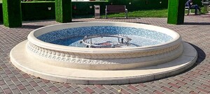 Casa Padrino Barock Springbrunnen Umrandung Grau  426 cm