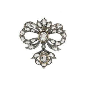 Casa Padrino Brosche Bergkristall aus Silber und Gold